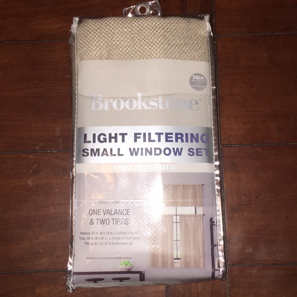 Brookstone Window Set - Picture 2 of 2
